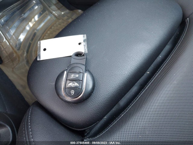 2014 Mini Cooper, VIN: WMWXM7C5XET985459