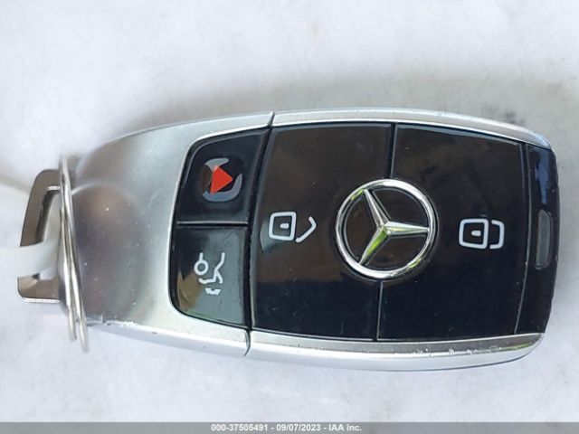 WDDUG8DB8JA402762 Mercedes-Benz S-class S 560