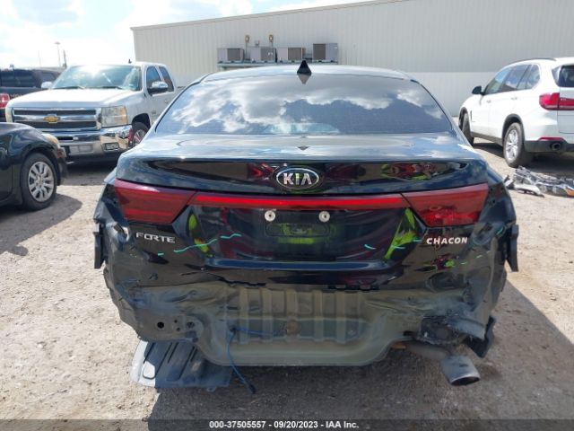 3KPF24AD9ME311968 KIA Forte Lxs