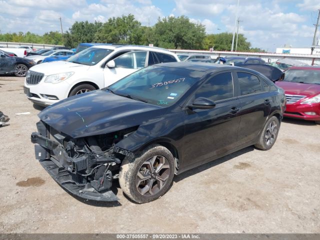 3KPF24AD9ME311968 KIA Forte Lxs