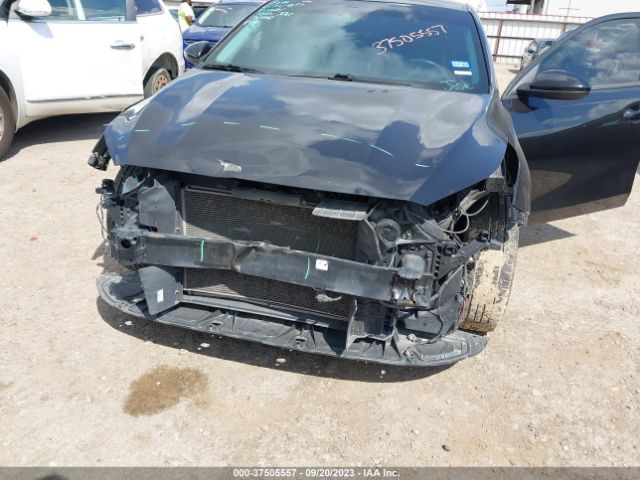3KPF24AD9ME311968 KIA Forte Lxs
