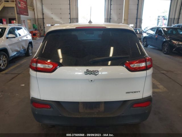 1C4PJLAB4GW361946 Jeep Cherokee Sport