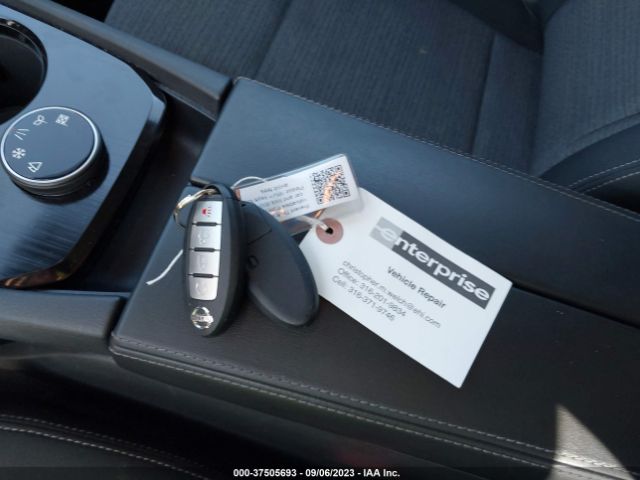 5N1AT3BB2MC782233 Nissan ROGUE SV