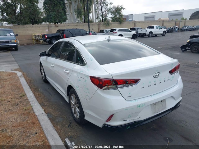 Hyundai SONATA SE 2019 5NPE24AF1KH775889 Image 3