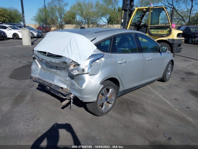 1FADP3K23EL300169 Ford FOCUS SE