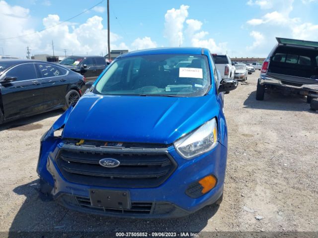 1FMCU0F7XHUC70455 Ford ESCAPE S