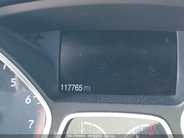 1FMCU0F7XHUC70455 Ford ESCAPE S