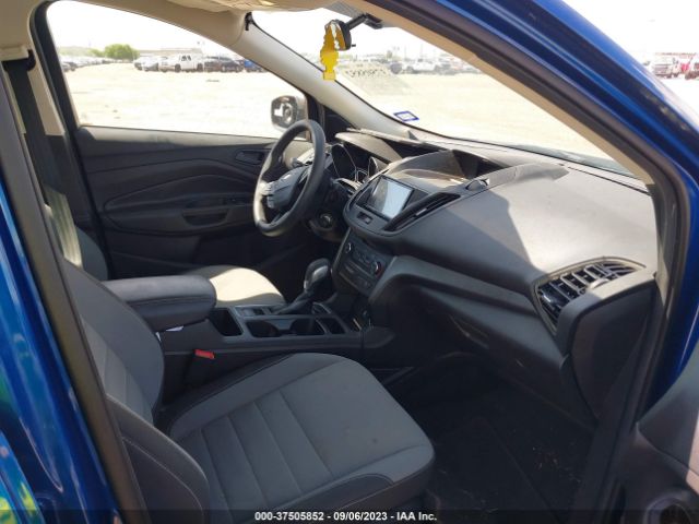 1FMCU0F7XHUC70455 Ford ESCAPE S