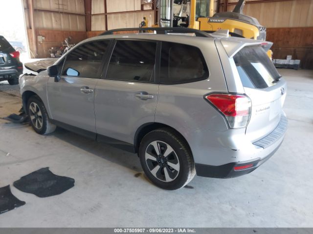 JF2SJAEC0HH505937 Subaru Forester Premium