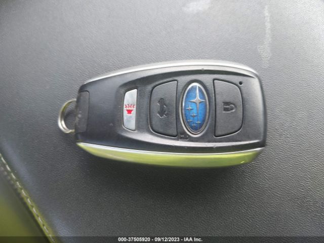 4S3BNBN62G3028197 Subaru Legacy 2.5i Limited