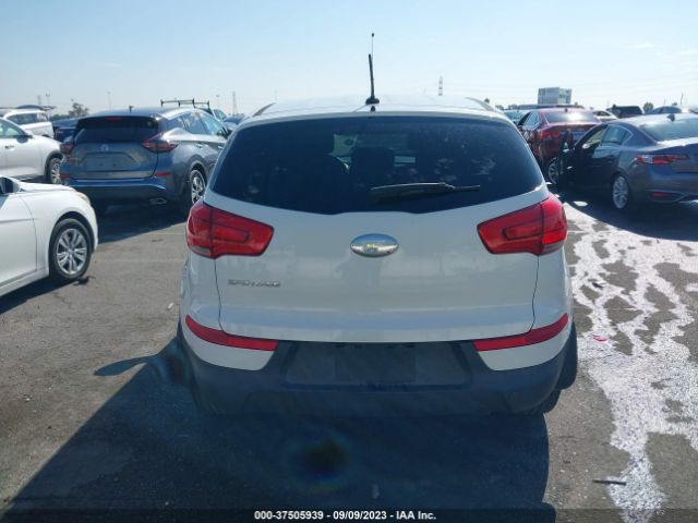 KNDPB3AC1E7631714 KIA Sportage Lx