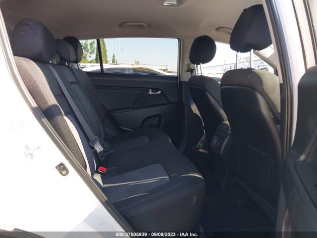KNDPB3AC1E7631714 KIA Sportage Lx