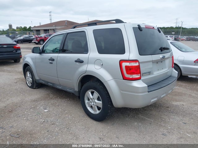 2009 FORD ESCAPE XLT VIN: 1FMCU037X9KB47109