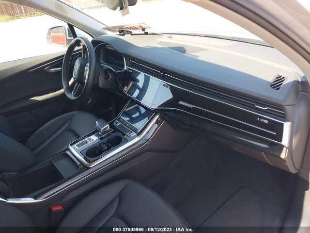 WA1LXBF73ND014719 Audi Q7 Premium Plus