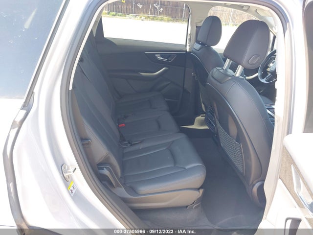 WA1LXBF73ND014719 Audi Q7 Premium Plus