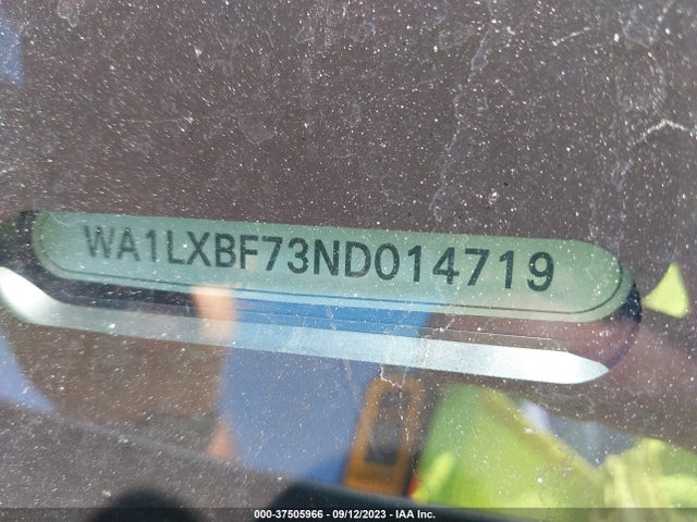 WA1LXBF73ND014719 Audi Q7 Premium Plus