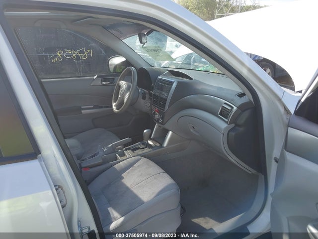2010 SUBARU FORESTER 2.5X PREMIUM VIN: JF2SH6CC6AH786661