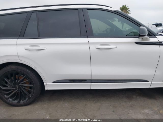 5LM5J7WC3PGL09081 Lincoln Aviator Reserve