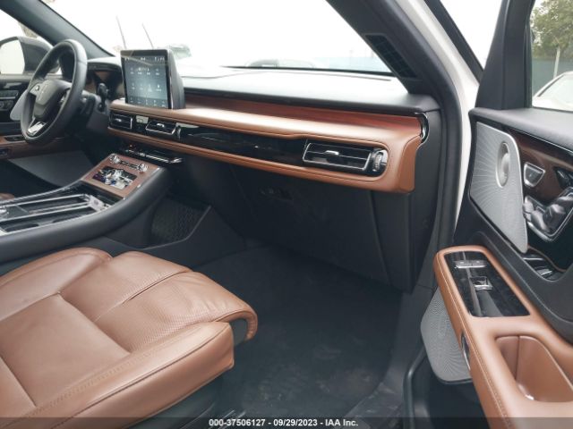 5LM5J7WC3PGL09081 Lincoln Aviator Reserve