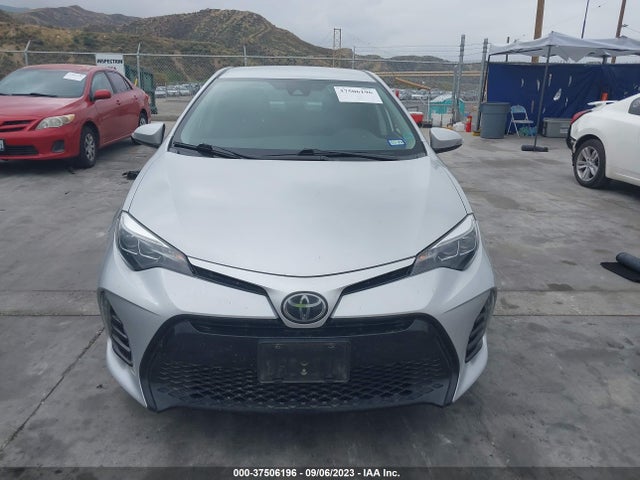Toyota Corolla 2018 5YFBURHEXJP745637 Image 25