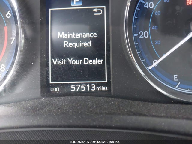 Toyota Corolla 2018 5YFBURHEXJP745637 Image 28