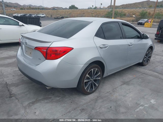 Toyota Corolla 2018 5YFBURHEXJP745637 Image 17