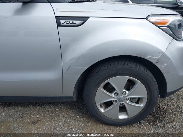 KIA Soul 2015 KNDJN2A29F7772904 Image 19