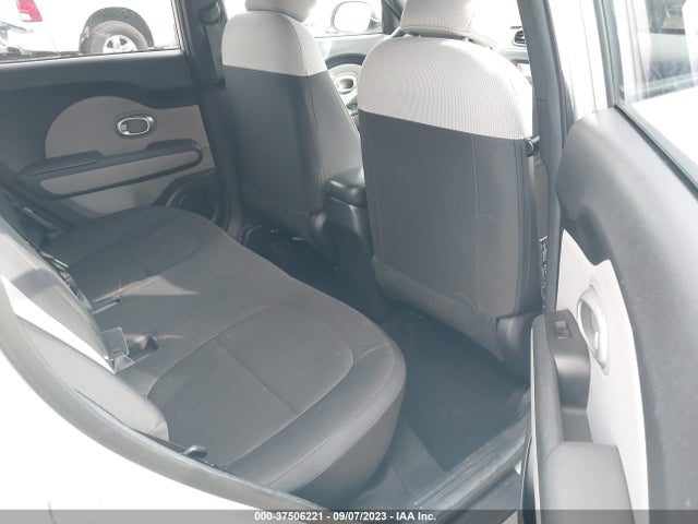 KIA Soul 2015 KNDJN2A29F7772904 Image 21