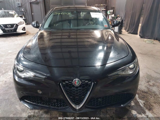 ZARFAEEN2J7580021 Alfa Romeo Giulia Ti Lusso