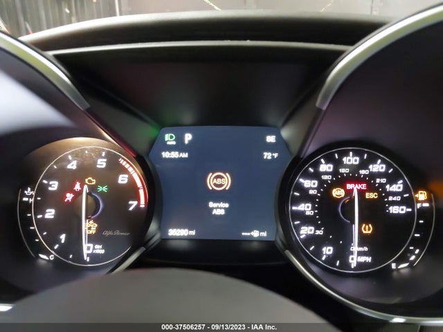ZARFAEEN2J7580021 Alfa Romeo Giulia Ti Lusso