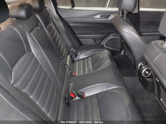 ZARFAEEN2J7580021 Alfa Romeo Giulia Ti Lusso