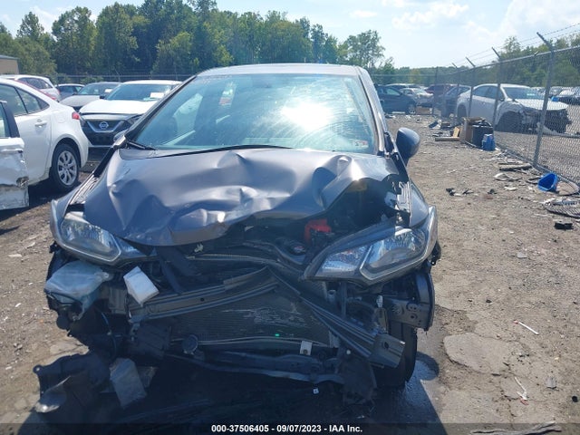 2016 HONDA FIT EX VIN: JHMGK5H72GS008492