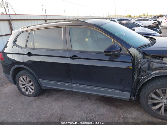 2019 VOLKSWAGEN TIGUAN S VIN: 3VV1B7AX0KM158164