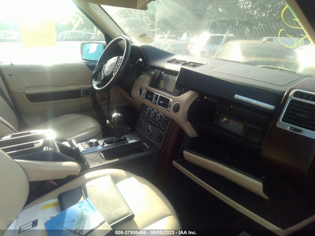 2008 LAND ROVER RANGE ROVER HSE VIN: SALME15428A282015