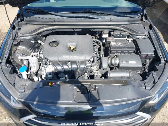 Hyundai ELANTRA SE 2018 5NPD74LF5JH383460 Image 10