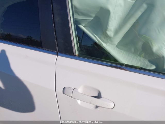 JF2SKAUC5KH527566 Subaru Forester Limited