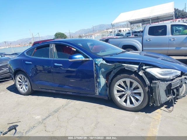 Tesla Model S 60/75 2017 5YJSA1E16HF178814 Image 13