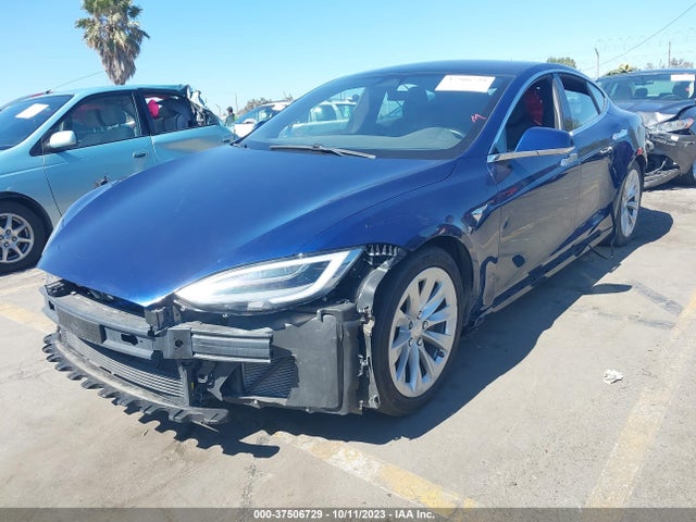 Tesla Model S 60/75 2017 5YJSA1E16HF178814 Image 2