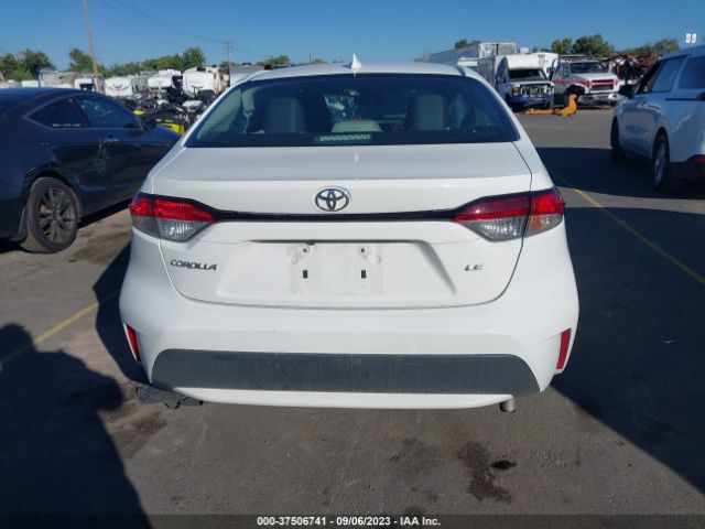 5YFEPMAE1NP281841 Toyota COROLLA LE