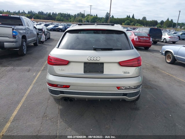 WA1GFCFS2GR007586 Audi Q3 Prestige