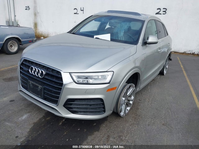WA1GFCFS2GR007586 Audi Q3 Prestige