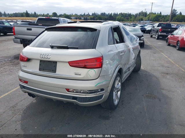 WA1GFCFS2GR007586 Audi Q3 Prestige