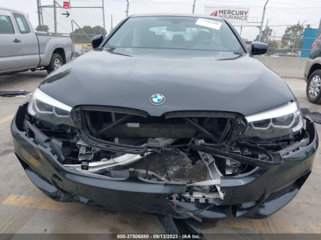 WBAJA9C53JB033400 BMW 5 Series 530e Iperformance
