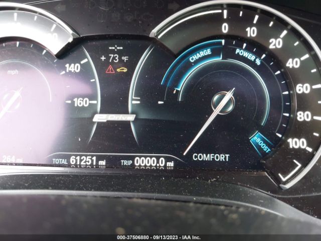 WBAJA9C53JB033400 BMW 5 Series 530e Iperformance