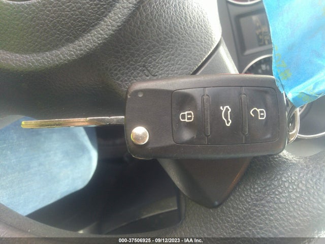 3VWD17AJ3EM322700 Volkswagen Jetta Sedan Se