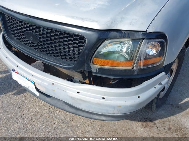 2002 FORD F-150 XL/XLT VIN: 1FTRF07282KA73038
