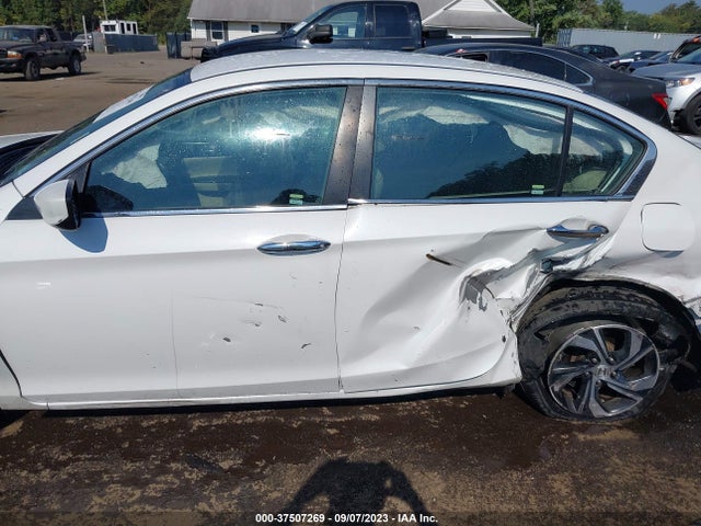 Honda ACCORD LX 2016 1HGCR2F34GA045478 Image 14