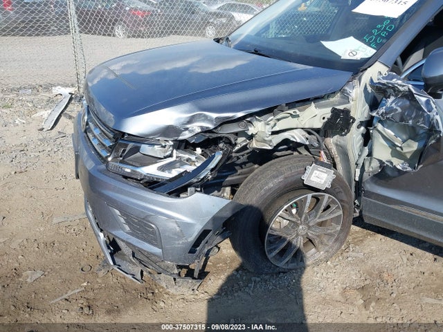 2020 VOLKSWAGEN TIGUAN SE/SEL/SE R-LINE BLACK VIN: 3VV2B7AX3LM136066