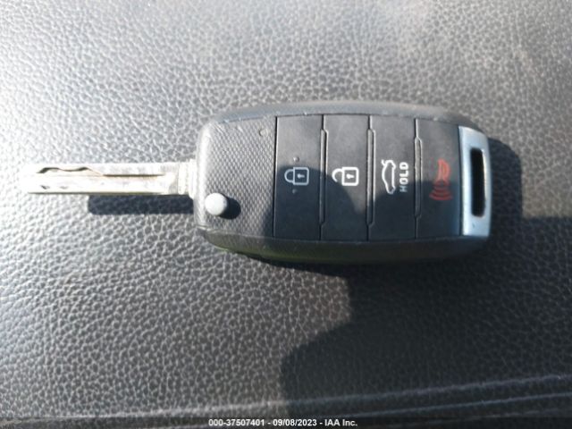 5XXGM4A77EG316880 KIA Optima Lx