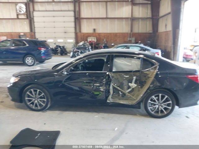Acura TLX 2018 19UUB3F38JA004132 Image 14